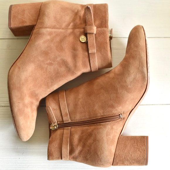 kate spade Shoes - Kate Spade Delina Boot size 9